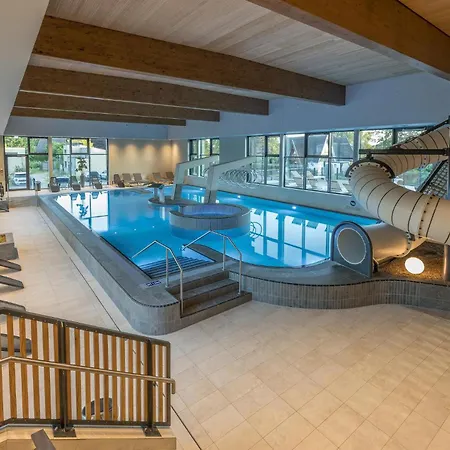 5 Bedroom Cozy In Lembruch-duemmer Lembruch