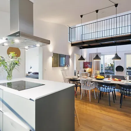 5 Bedroom Cozy In Lembruch-duemmer