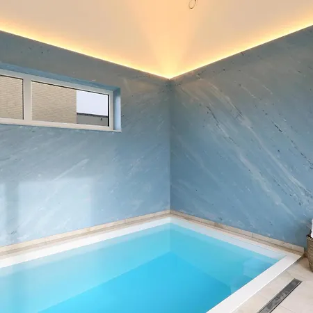 Holiday home 5 Bedroom Cozy In Lembruch-duemmer