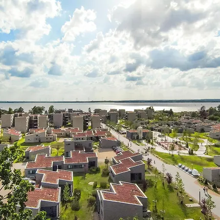 5 Bedroom Cozy In Lembruch-duemmer *